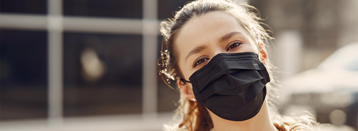 Câmara aprova uso obrigatório de máscara em todo país; projeto segue para o Senado
