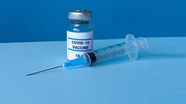 Anvisa aprova registro da vacina da Fiocruz